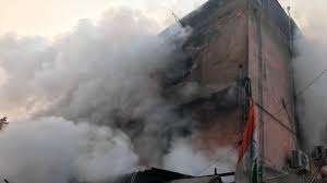 A flat in west Delhi's Vikaspuri caught fire, but there were no injuries reported