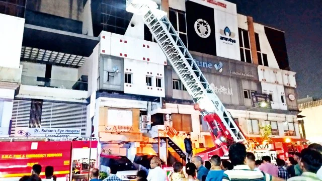 Spa fire in Surat